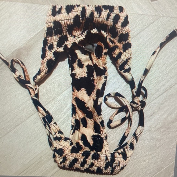 Leopard Print Bikini Set - Picture 3 of 3